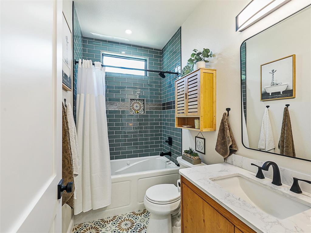 Denyer W - Residential