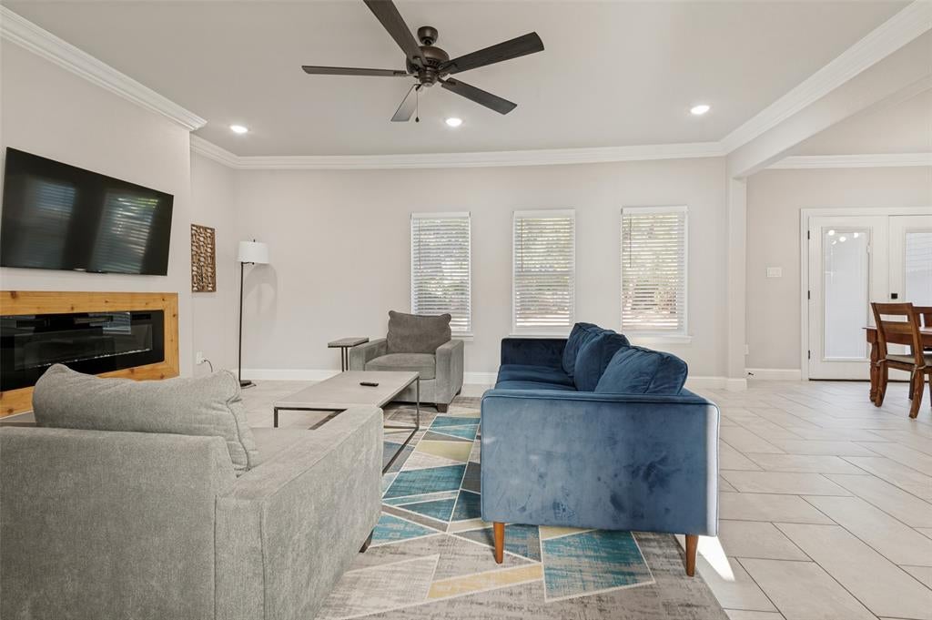 1315 Oak Knoll Drive