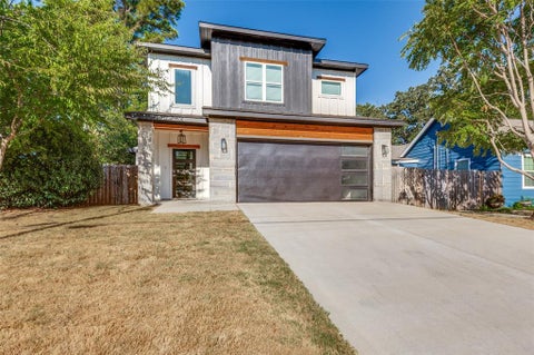 Photo of 1315 Oak Knoll Drive, Haltom City, TX 76117 (MLS # 21388341)