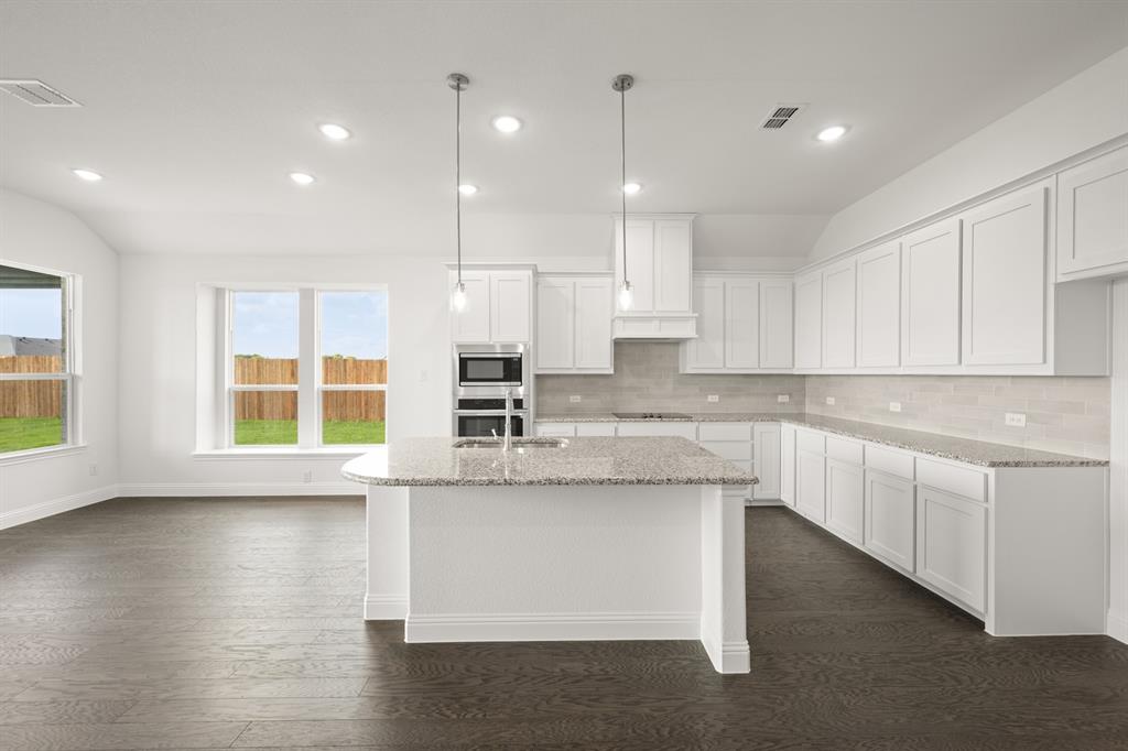 121 Grey Wolf Court