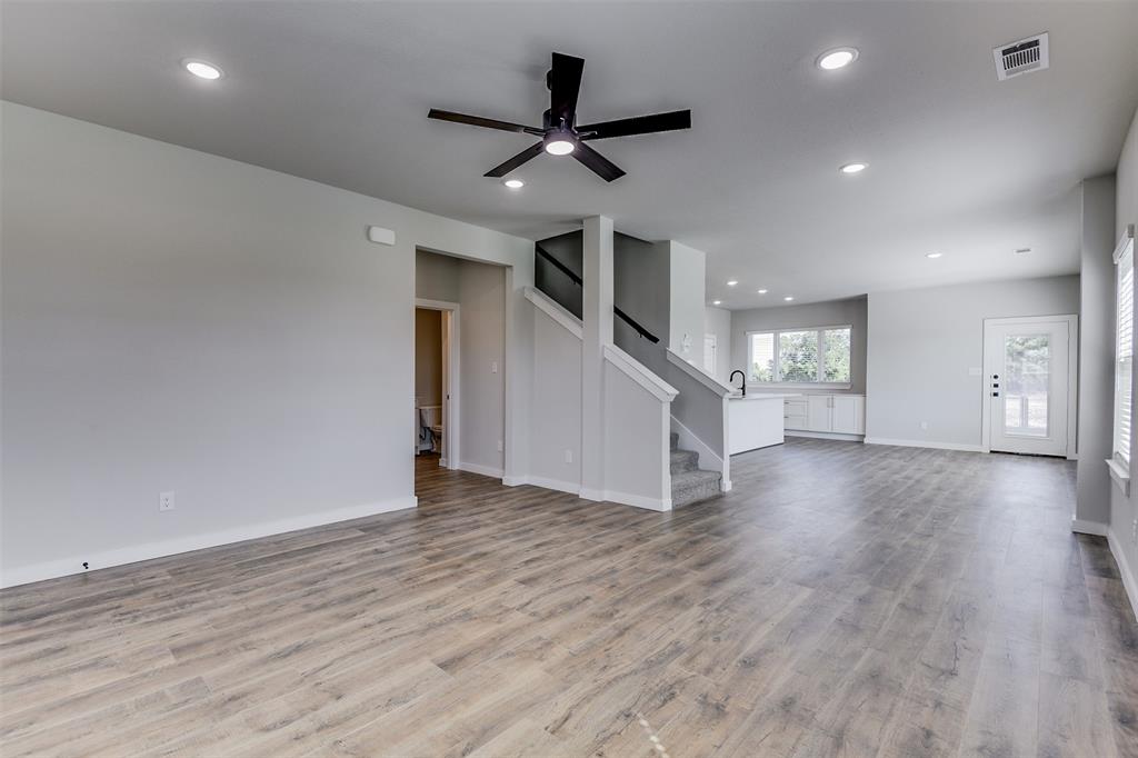 EDGEWOOD ESTS - Residential Lease