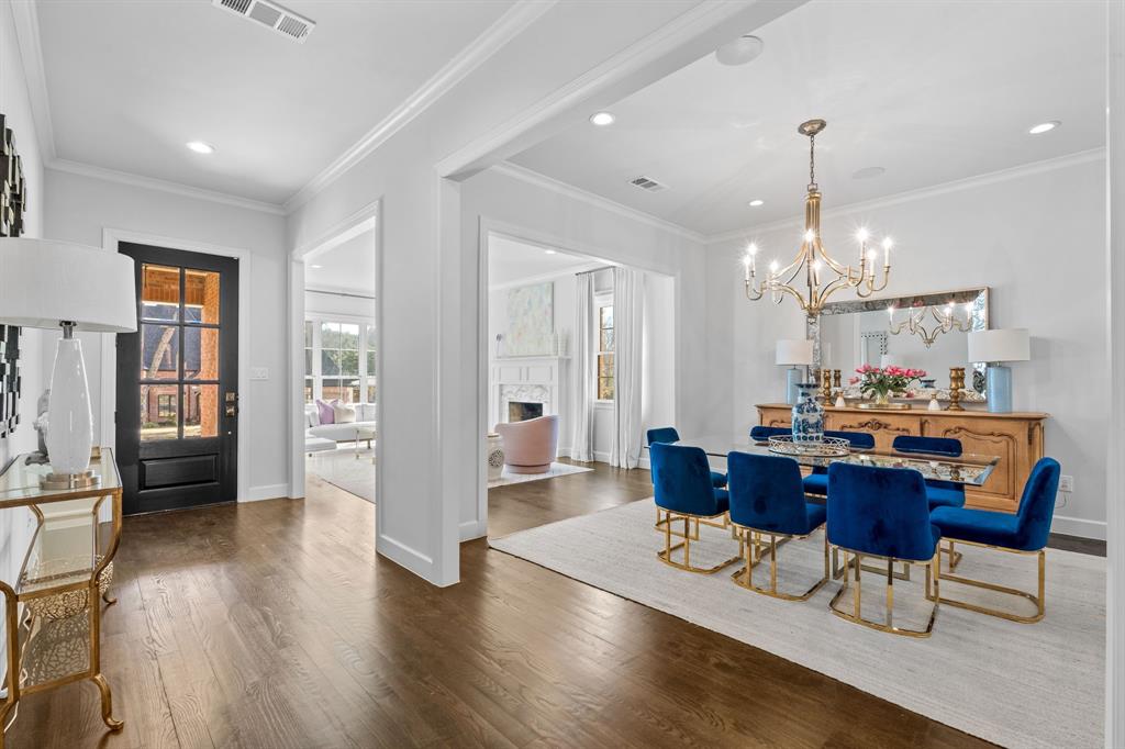 7137 Meadow Lake Avenue