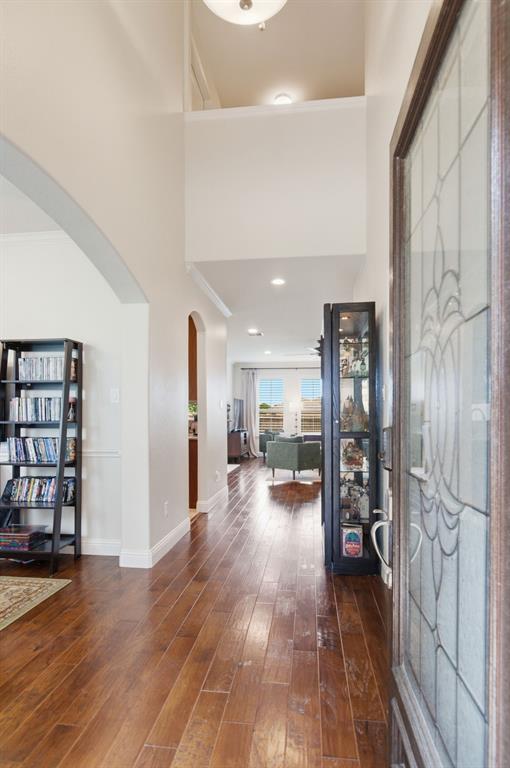 5801 Valley Haven Way