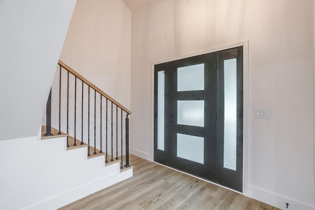 2601 Briarwood Drive