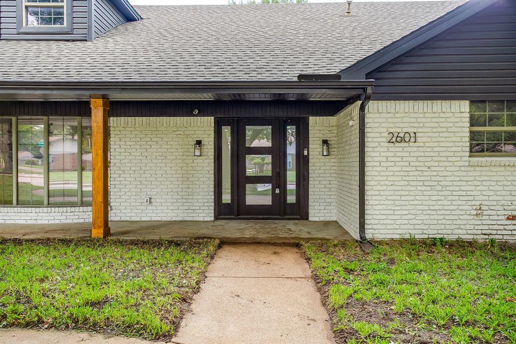 2601 Briarwood Drive