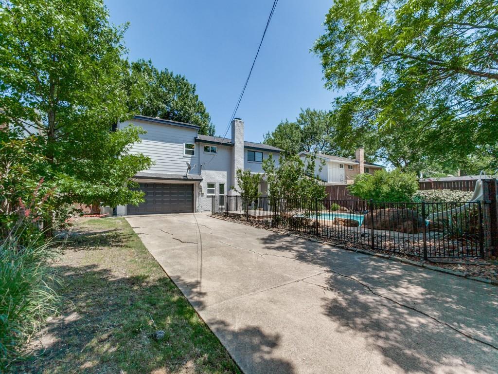 1135 La Mesa Drive