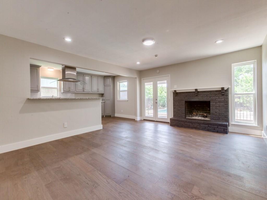 1135 La Mesa Drive