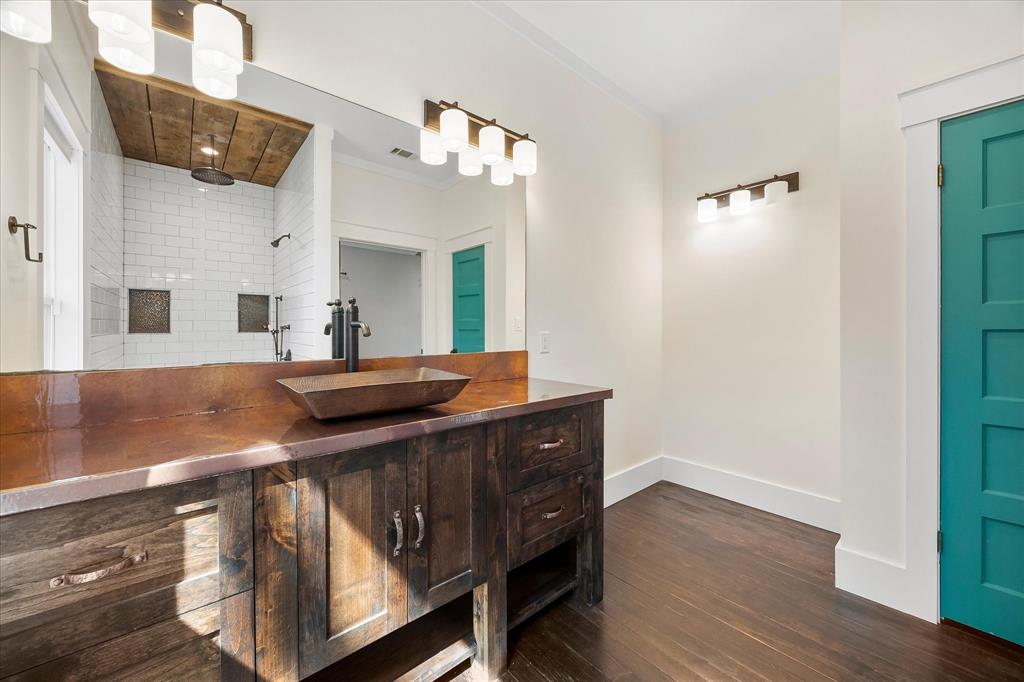 AB 425 J SLOAN 137 X 100 LOT AVG - Residential