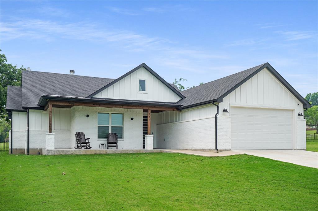 Runaway Bay - Residential