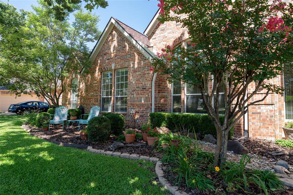 3204 Hidden Springs Drive