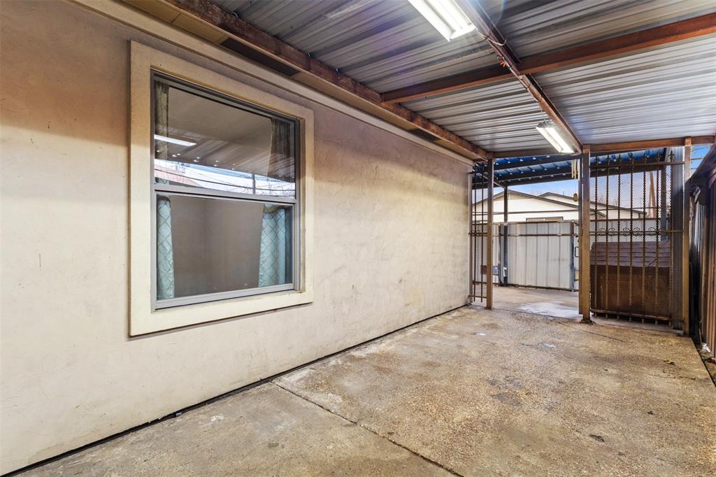 Williamsburg Square - Residential