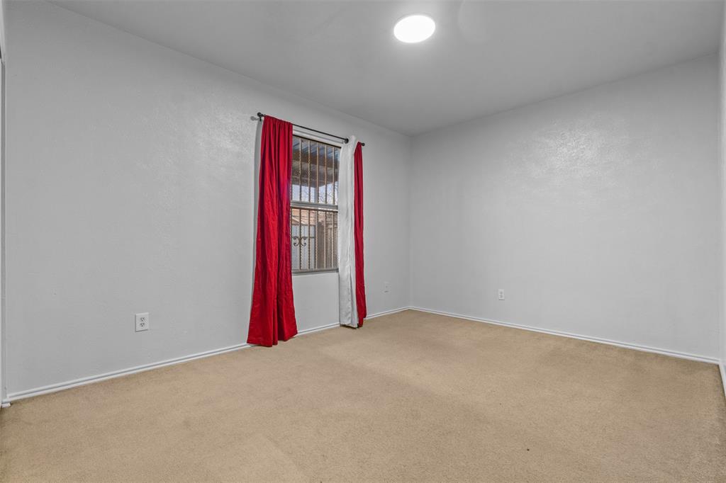 Williamsburg Square - Residential