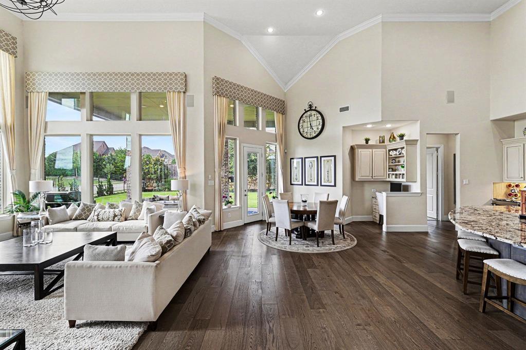 1501 Winchester Drive