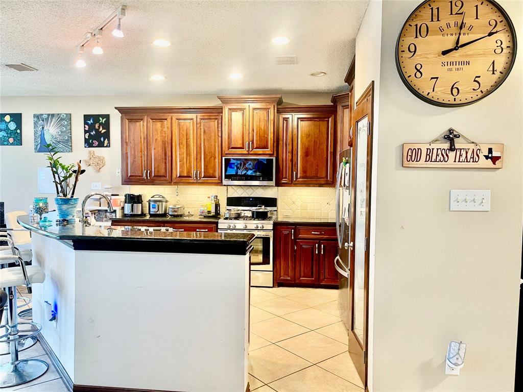 Ridgepointe Ph 4 - Residential