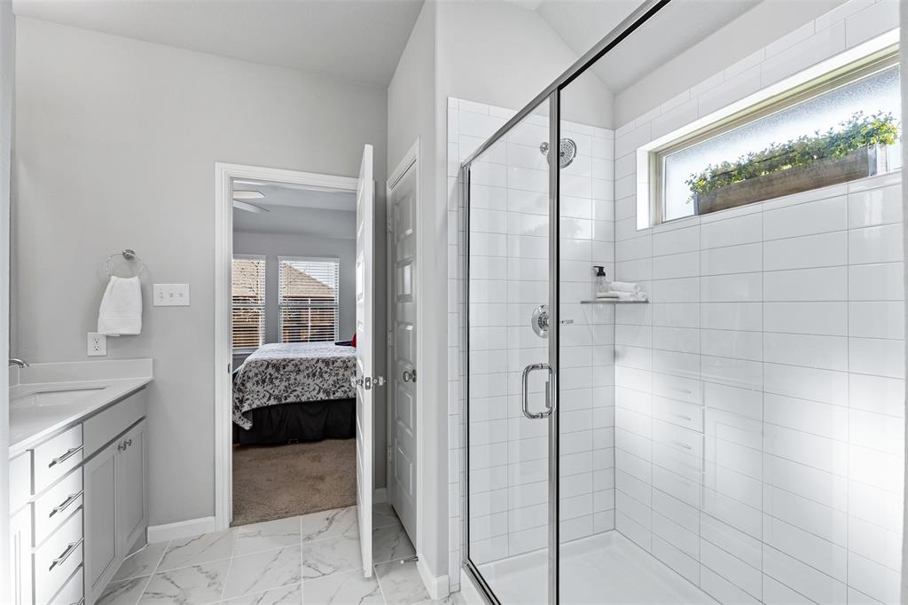 Waxahachie, Texas 75165, United States, 4 Bedrooms Bedrooms, ,2 BathroomsBathrooms,Residential,Pending,20478