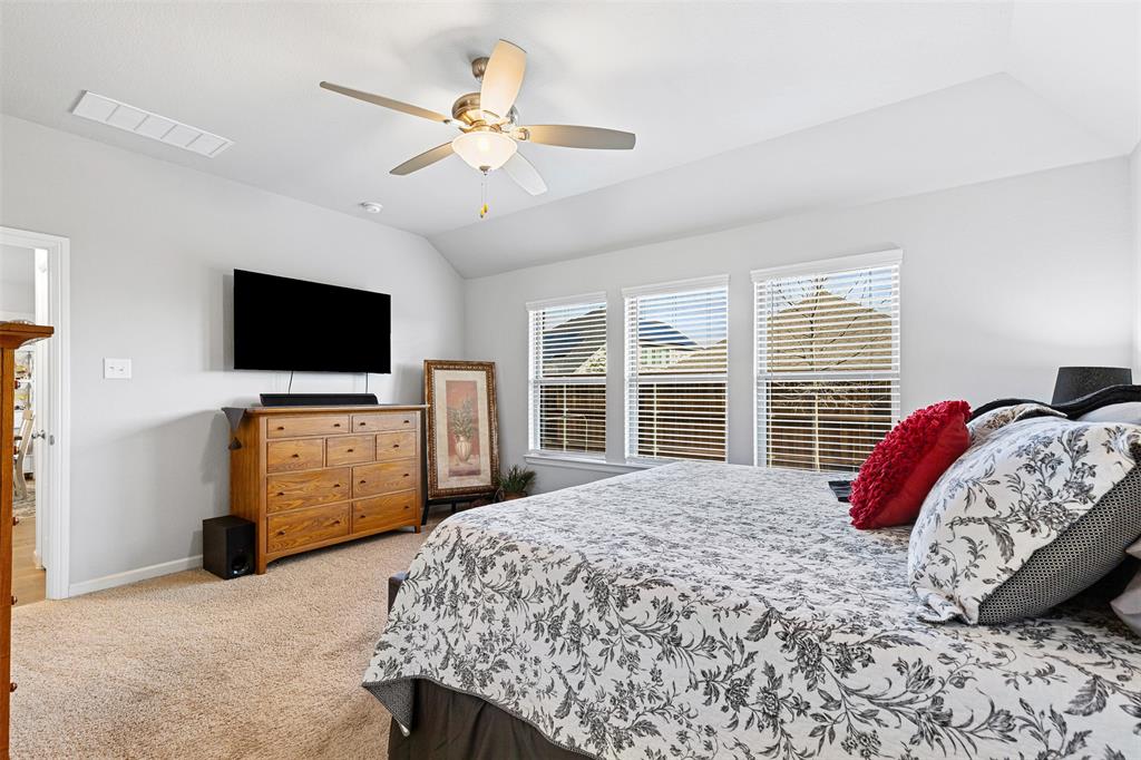 Waxahachie, Texas 75165, United States, 4 Bedrooms Bedrooms, ,2 BathroomsBathrooms,Residential,Pending,20478