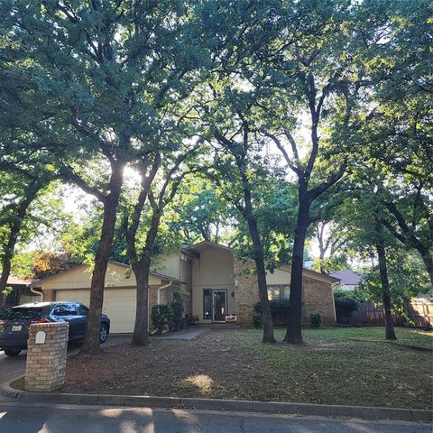 4515 Indian Oaks Trail Arlington TX 76017