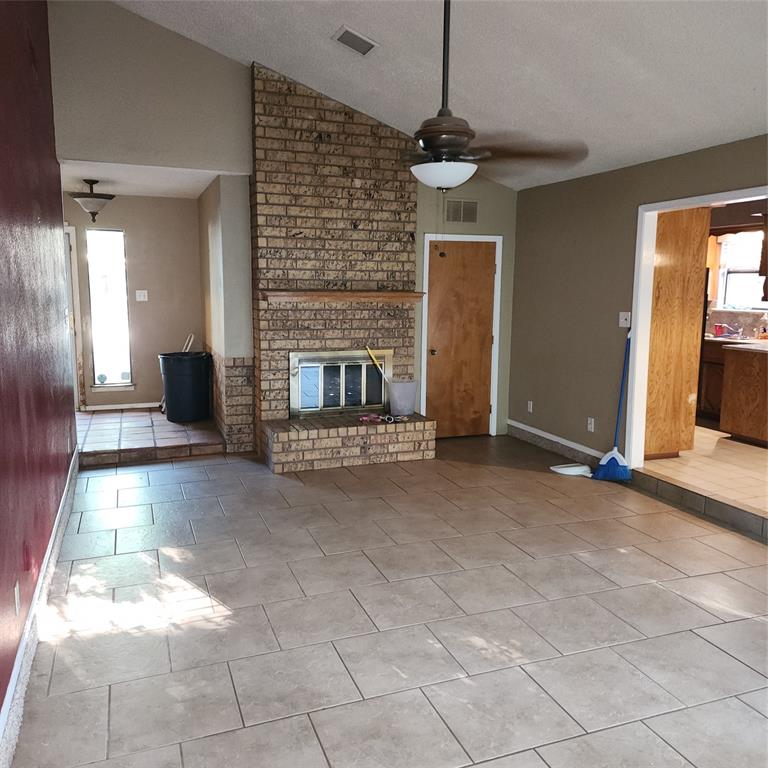 4515 Indian Oaks Trail