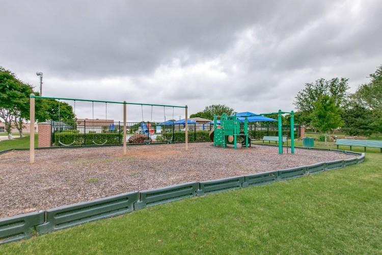 Stewart Peninsula The Heights - Residential