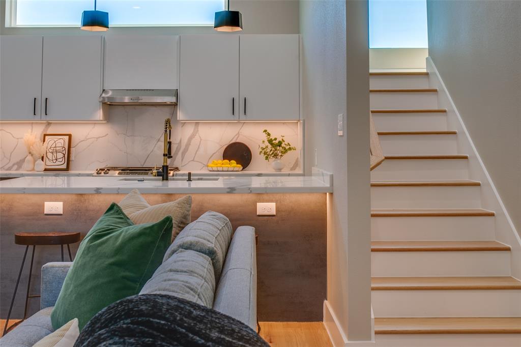 Elk Hill - Residential Lease