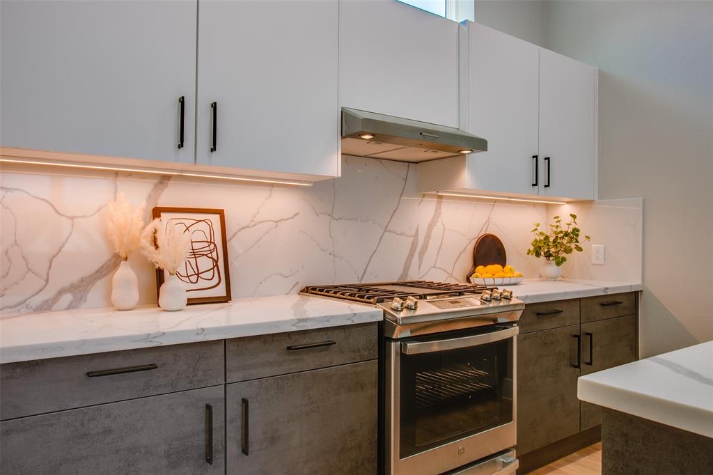 Elk Hill - Residential Lease