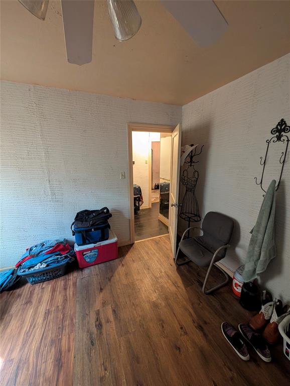 Blue Bonnet Lawn - Residential