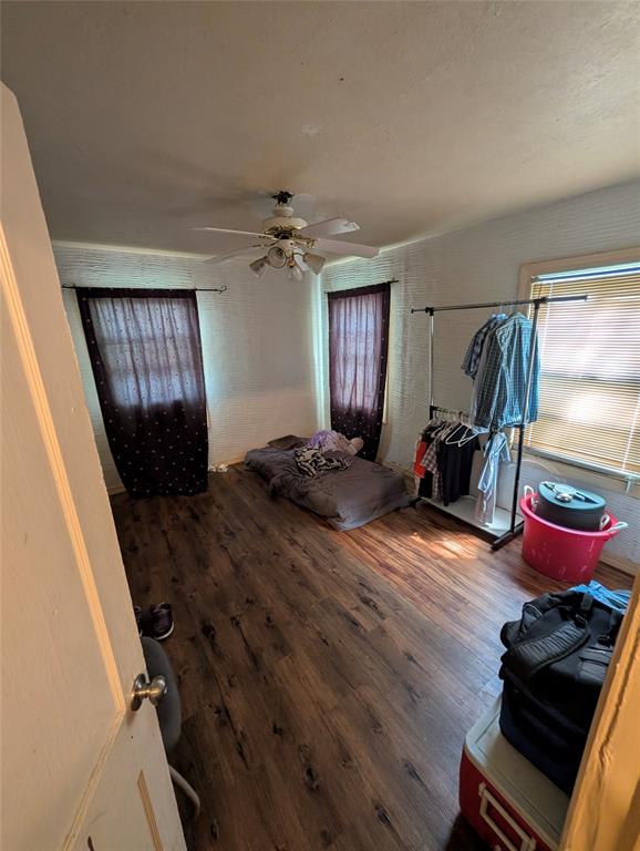 Blue Bonnet Lawn - Residential