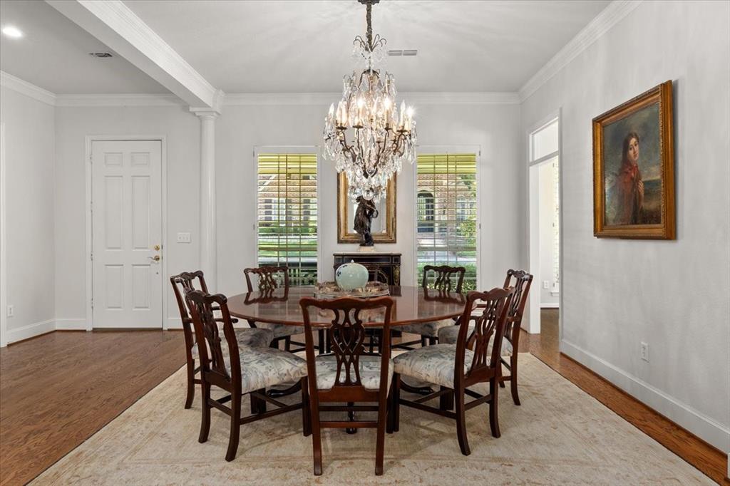 2845 Manorwood Trail
