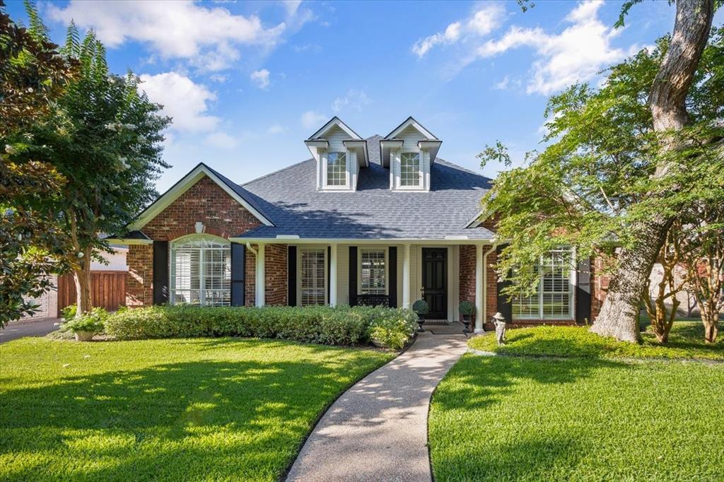 2845 Manorwood Trail