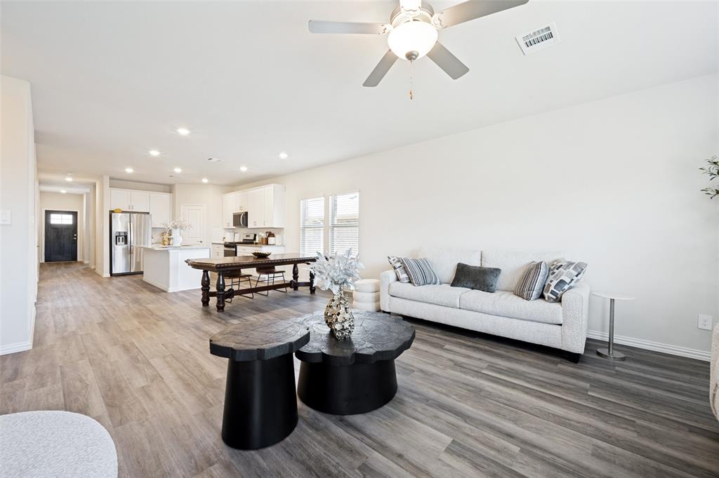 2708 Lopice Lane