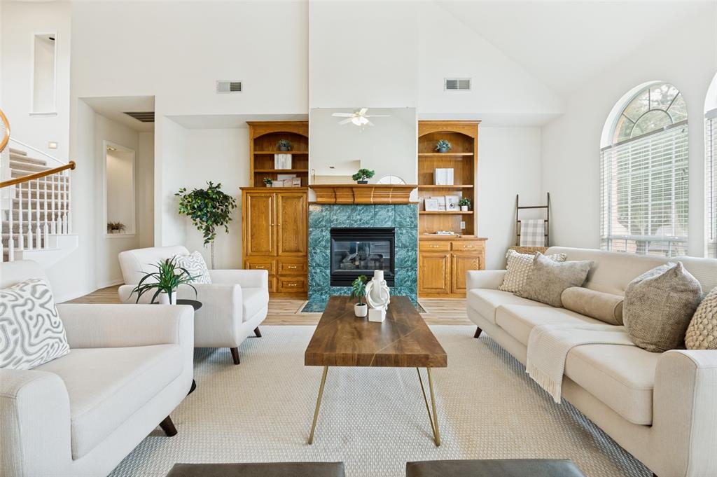 1119 Shallow Bend Drive