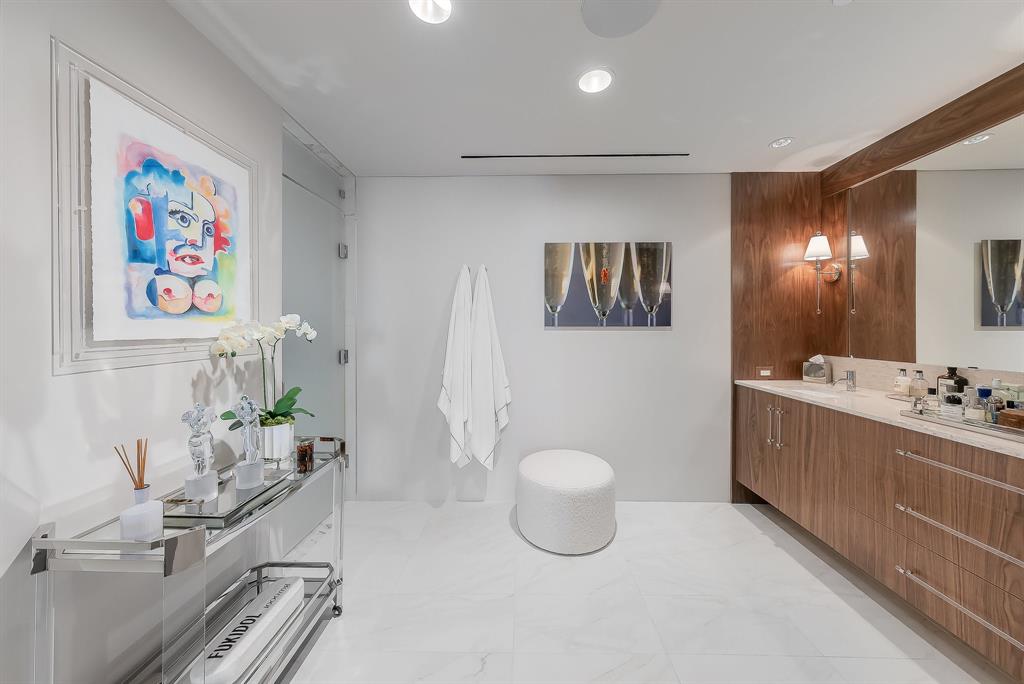 One Arts Plaza Condo - Residential