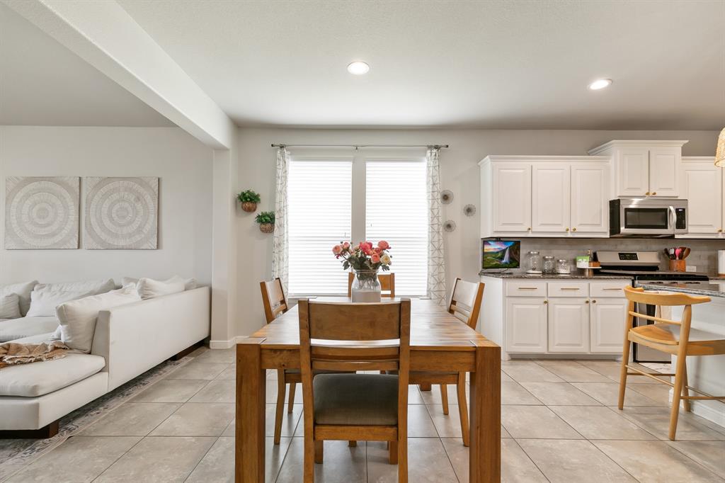 616 Dunster Lane