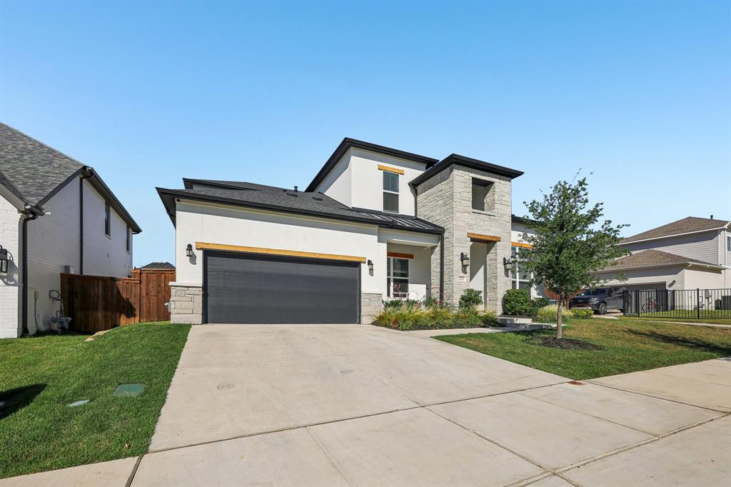 2212 Dunstan Drive