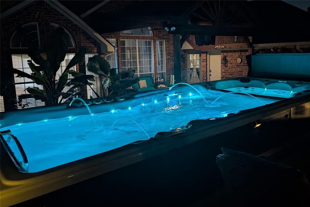 2709 Planetree Drive