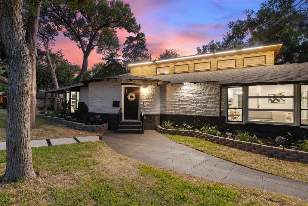 Ravinia Heights - Residential