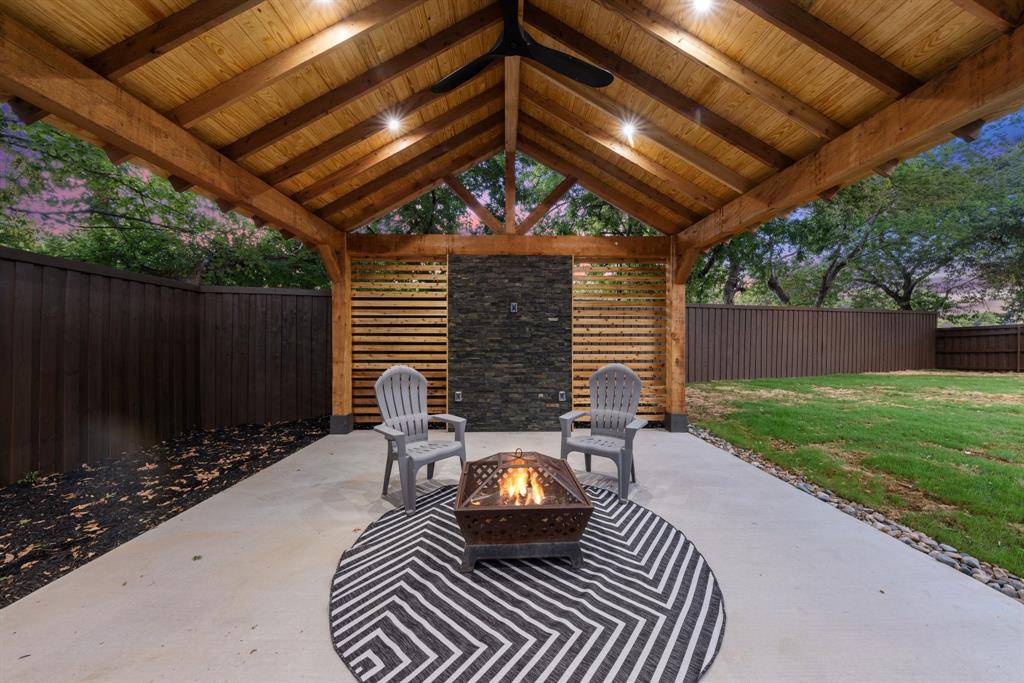 Ravinia Heights - Residential