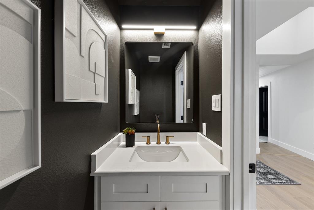 Ravinia Heights - Residential