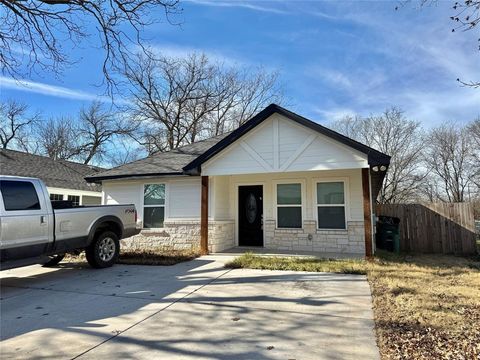 815 Ritchey Street Gainesville TX 76240