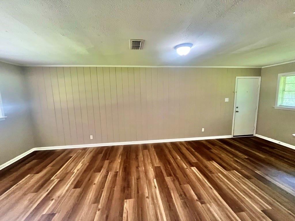 117 E Hoyt Drive