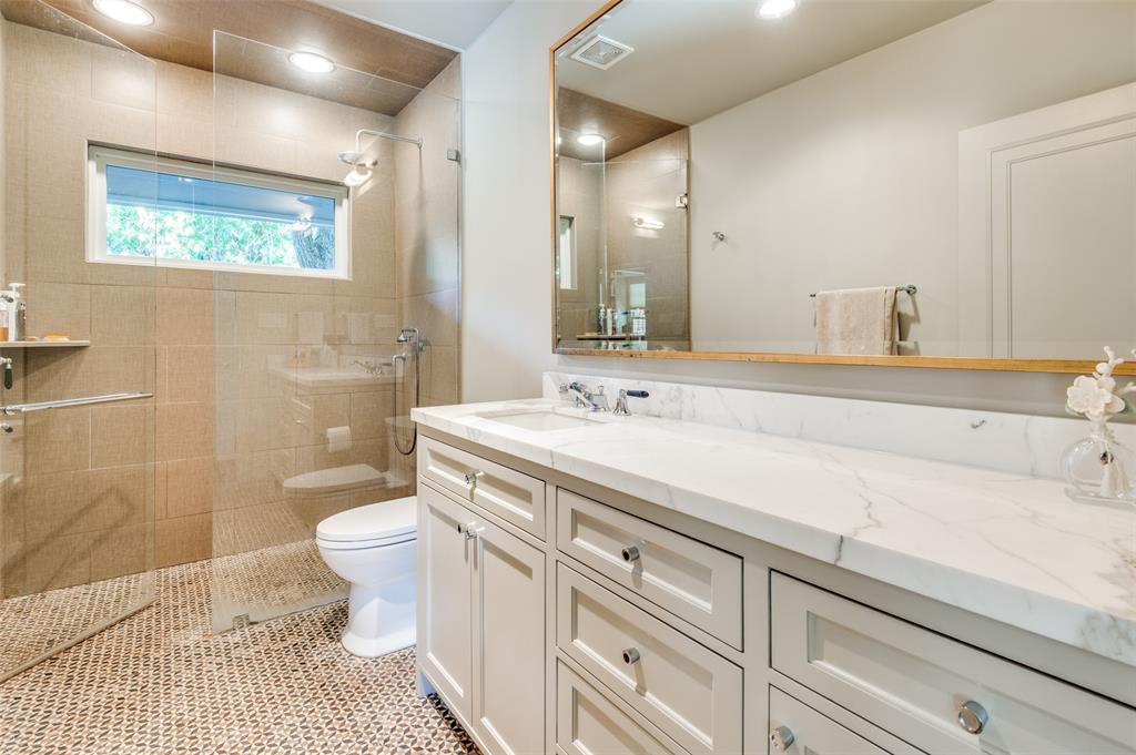 Uri Jones - Residential