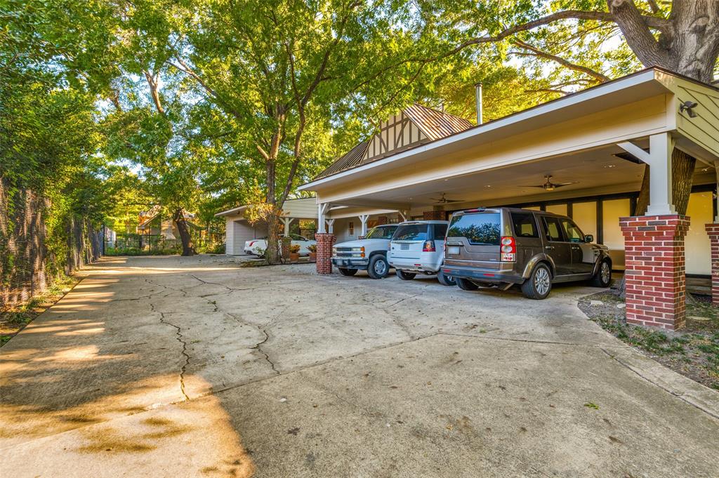 Uri Jones - Residential