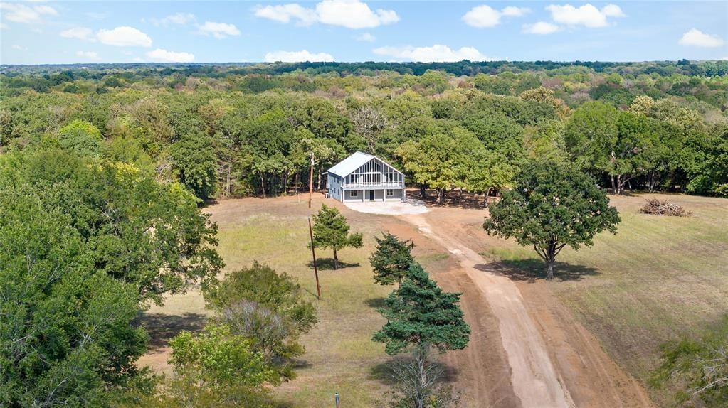 1046 Shelton Hill Road
