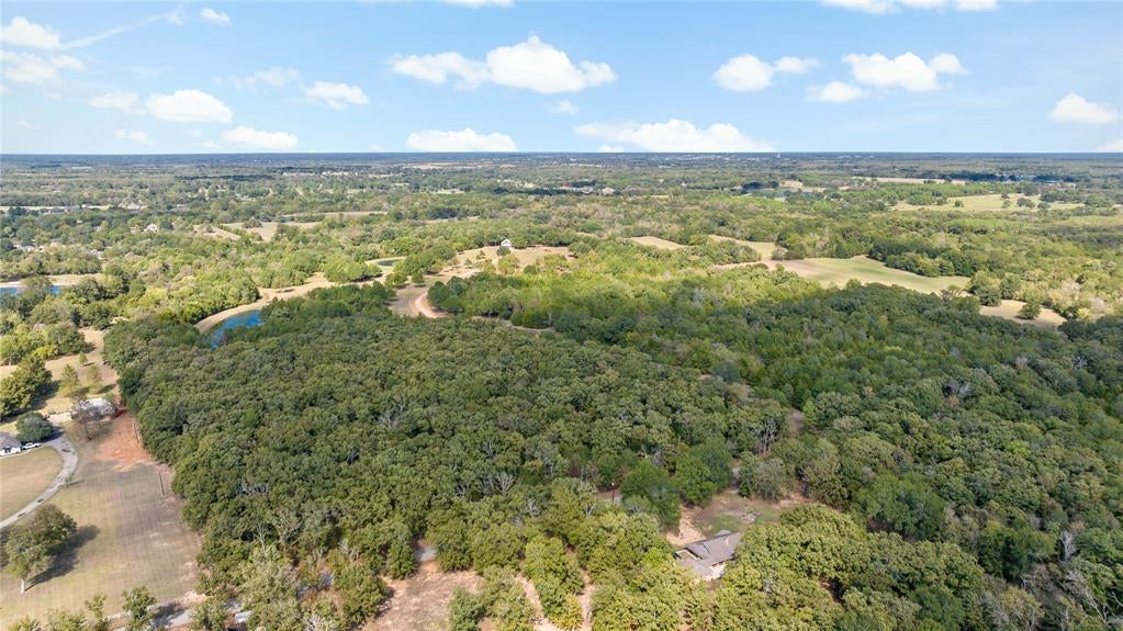 1046 Shelton Hill Road