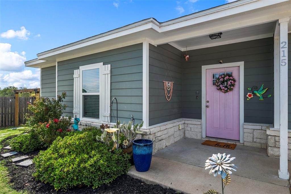 215 Greenbriar Street