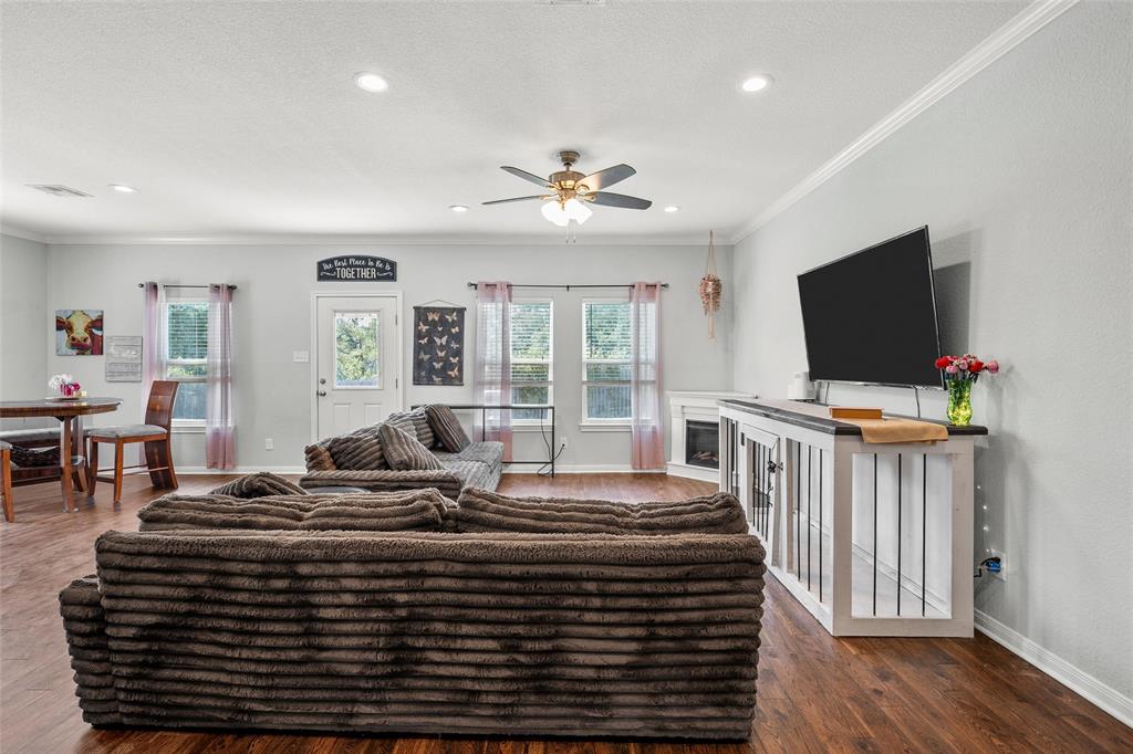 215 Greenbriar Street