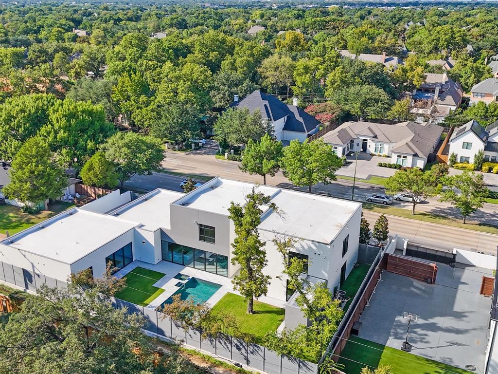 Biglot - Residential