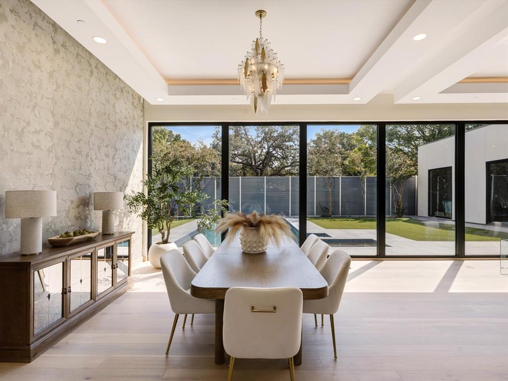 Biglot - Residential