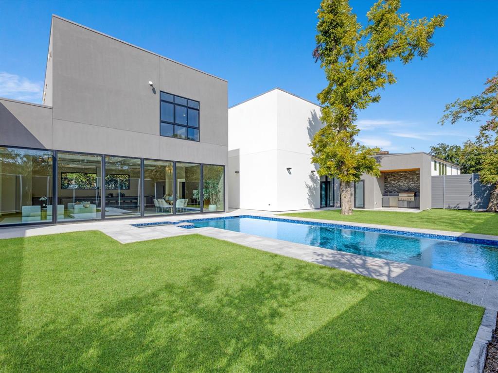 Biglot - Residential