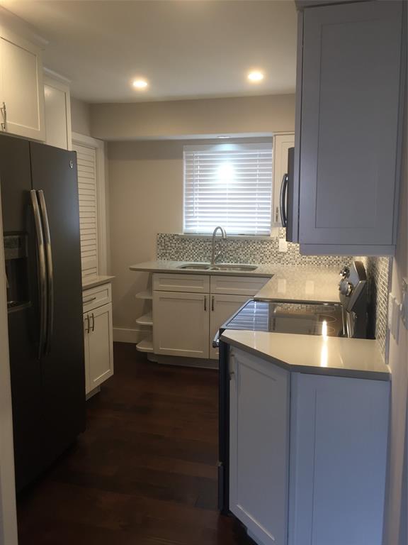 NORTH PARK APTS CONDOS - Residential Lease